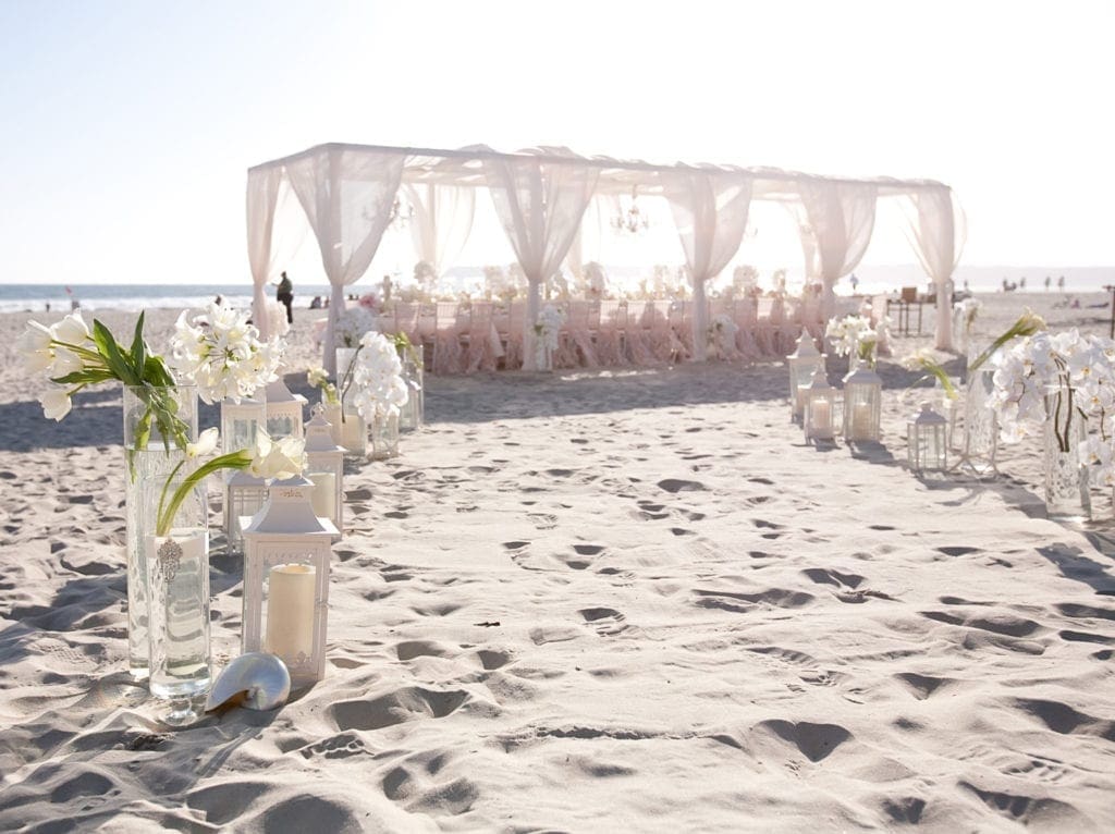 beach wedding