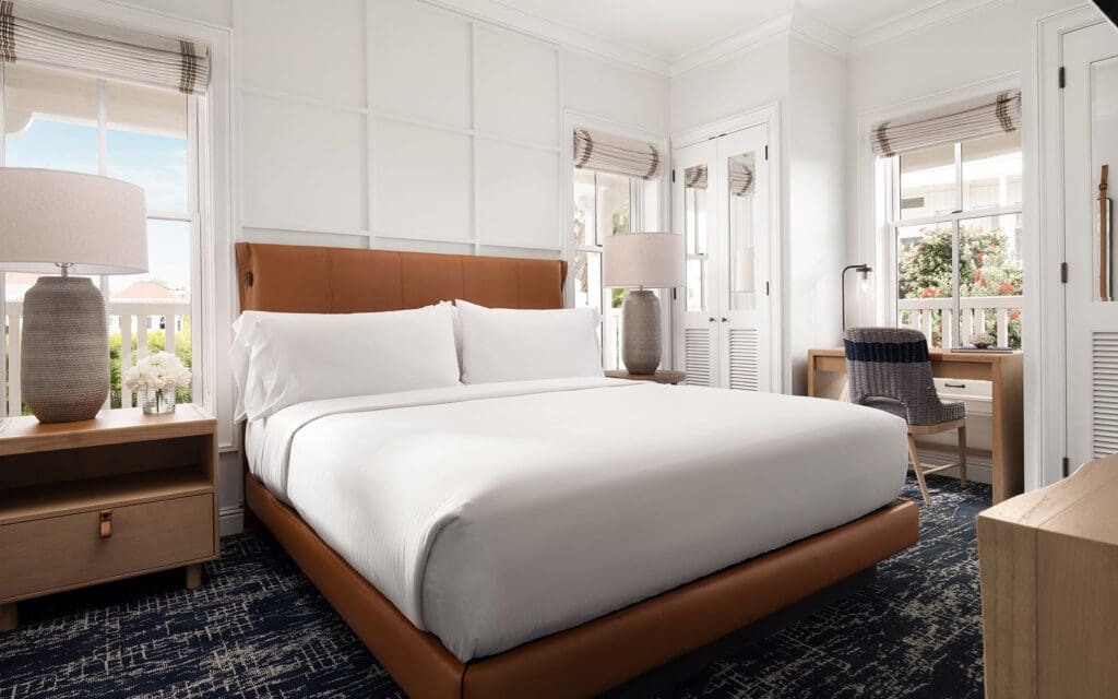 Villa Loft Downstairs King Bedroom