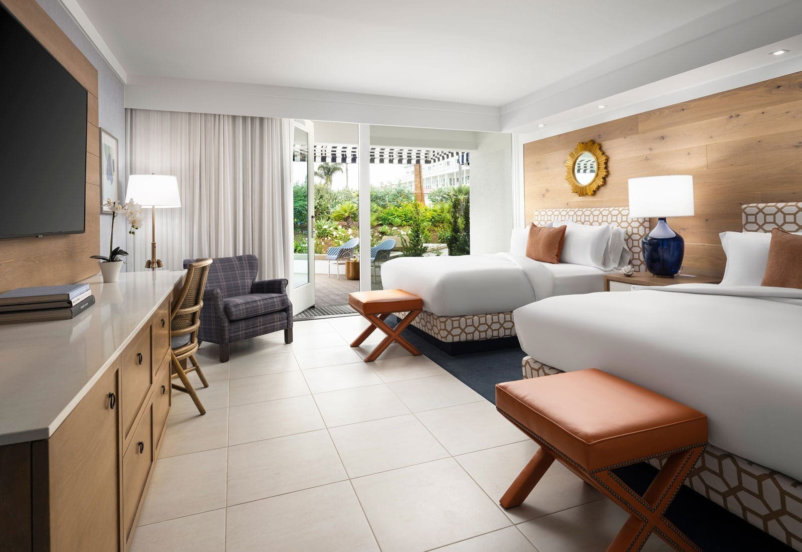 Cabana Resort View Terrace with Fire Pit