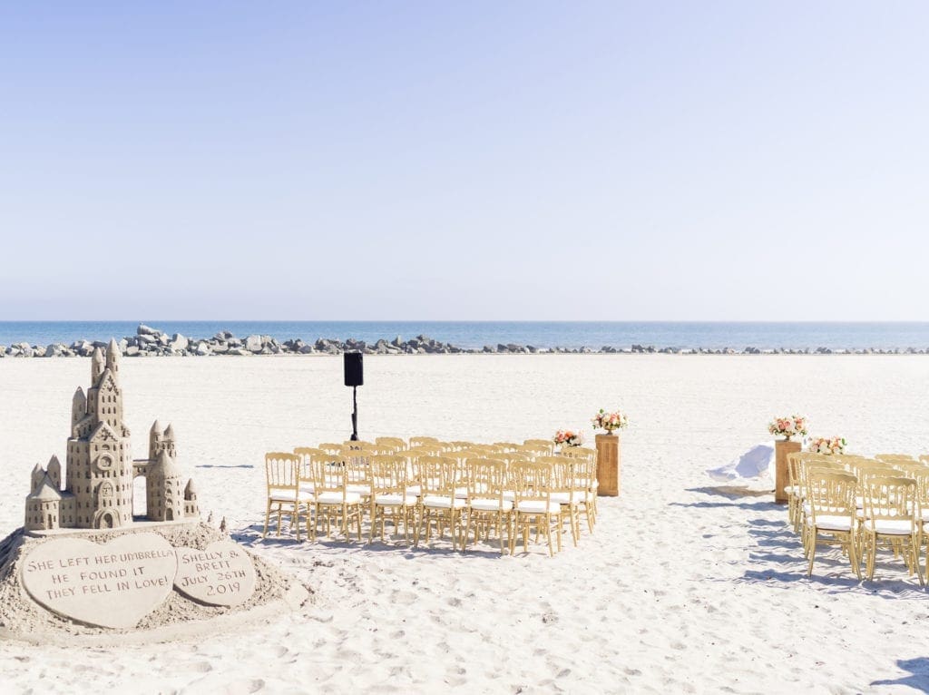 beach wedding