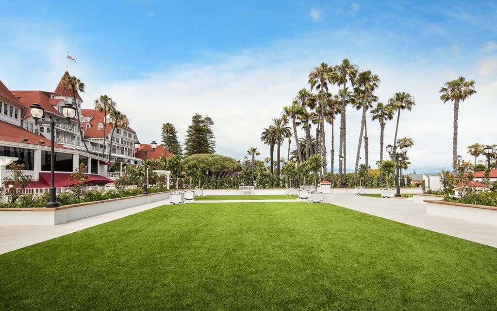 Vista Terrace facing east